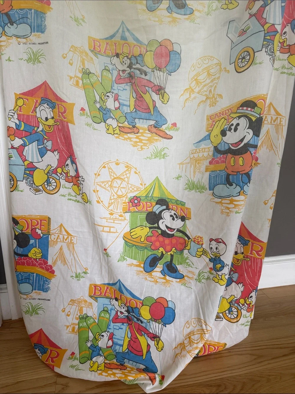 Vintage Disney Mickey Mouse Carnival Twin Fitted Sheet Donald Goofy USA